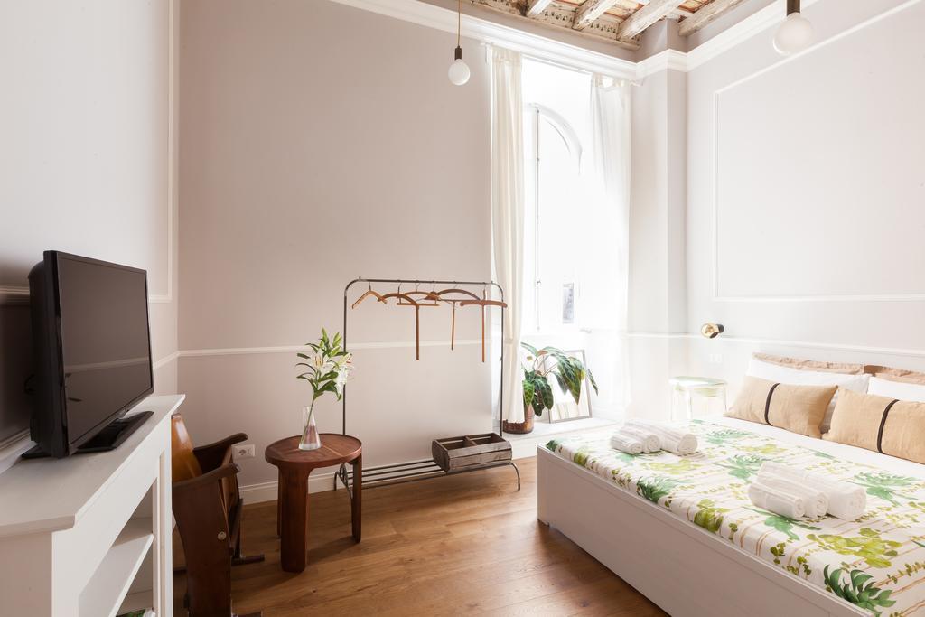 Banco 19 Couette-café Rome
